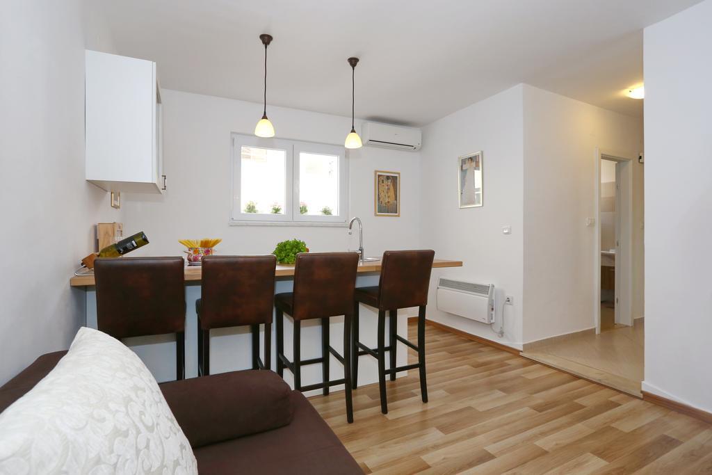Zadar Center Apartments Phòng bức ảnh